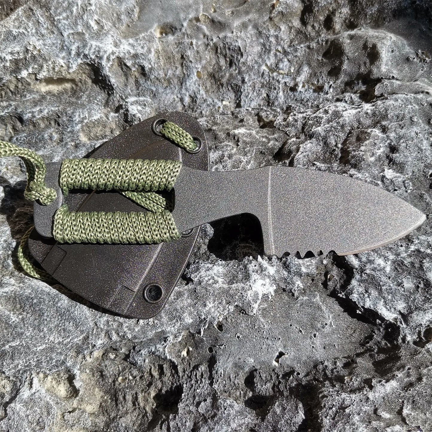 Multi Function Fixed Blade